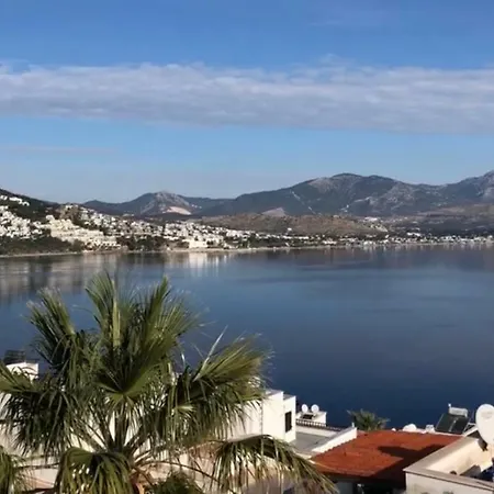 Deniz Kenarında Geniş Bahçeli Muhteşem Yazlık * Bodrum